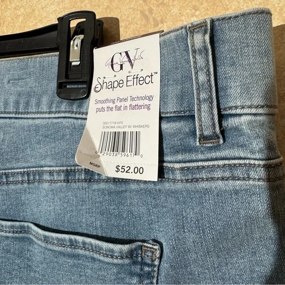 NEW Gloria Vanderbilt Women's Blue Jeans Size: 22 - Picture 7 of 15